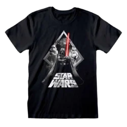 Sort T-shirt med Darth Vader i en dramatisk sort-hvid illustration, hans røde lyssværd og Star Wars-logoet nedenunder.